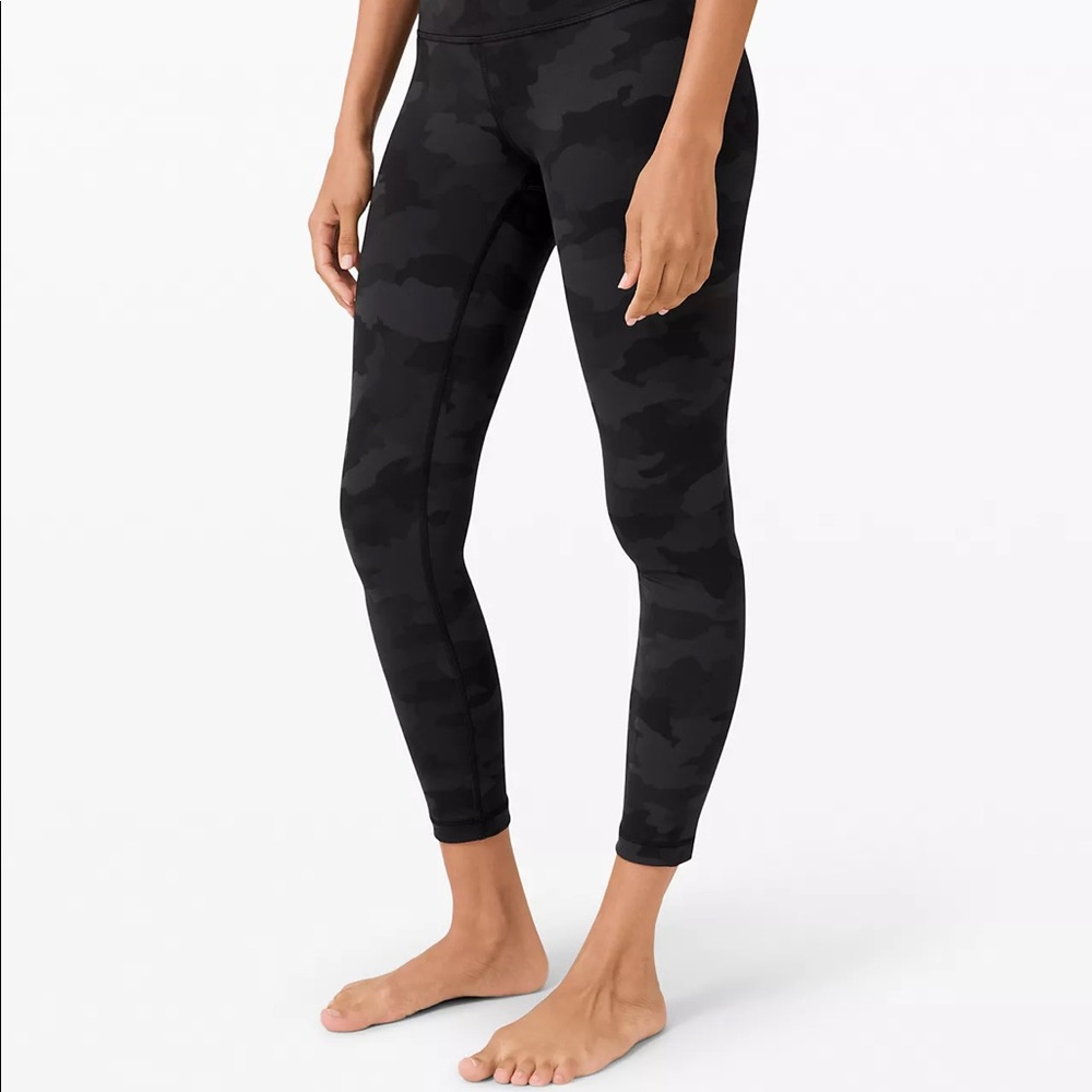 Lululemon wunder unders size 6